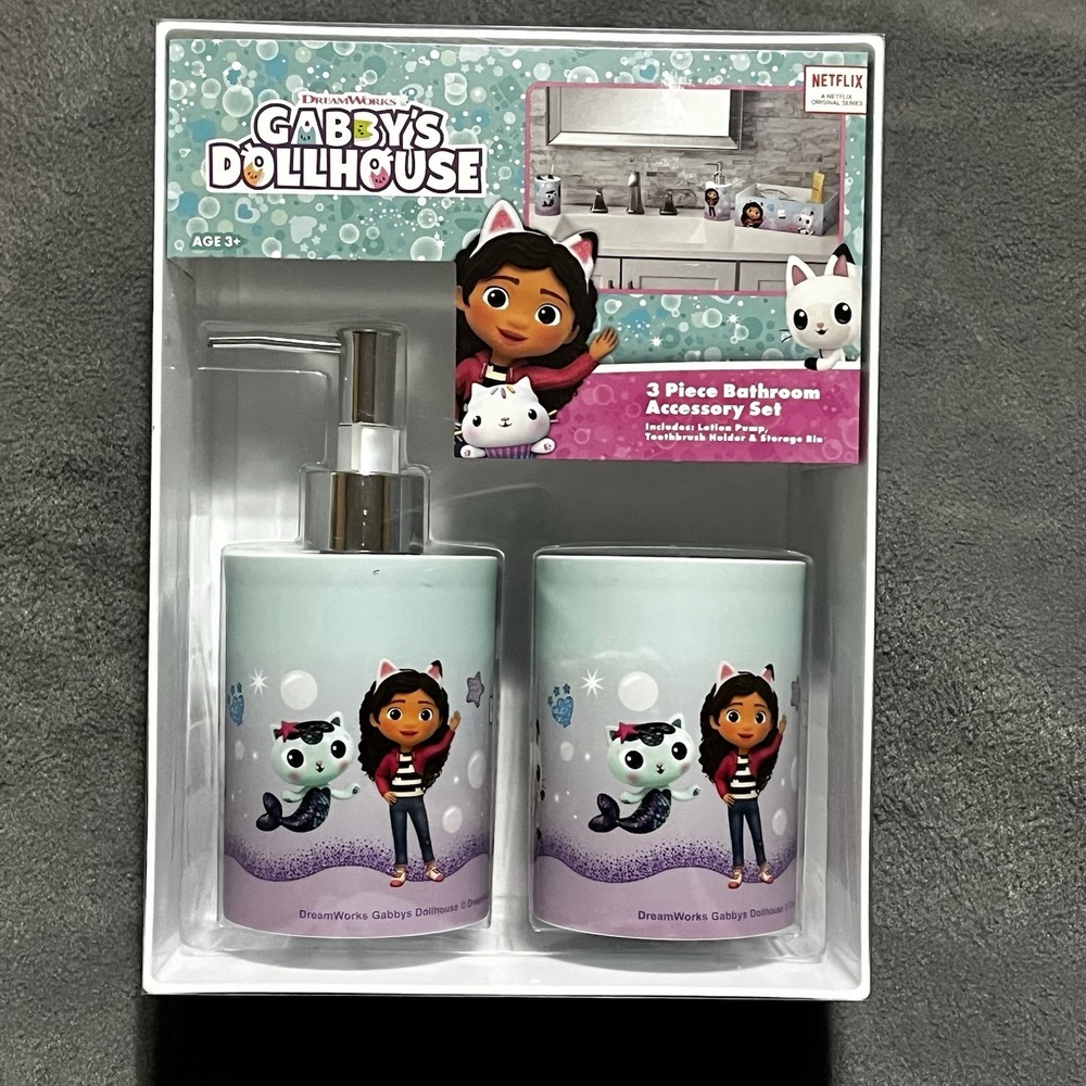 Gabby's Dollhouse 3 Piece Bathroom Set: Lotion/Soap Disp-toothbrush Holder-Bin